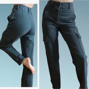 Aritzia Wilfred Modern Cargo Pants Straight Leg